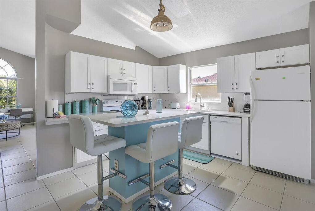 קיסימי 4716 Windwood Magic Villa & Pool מראה חיצוני תמונה